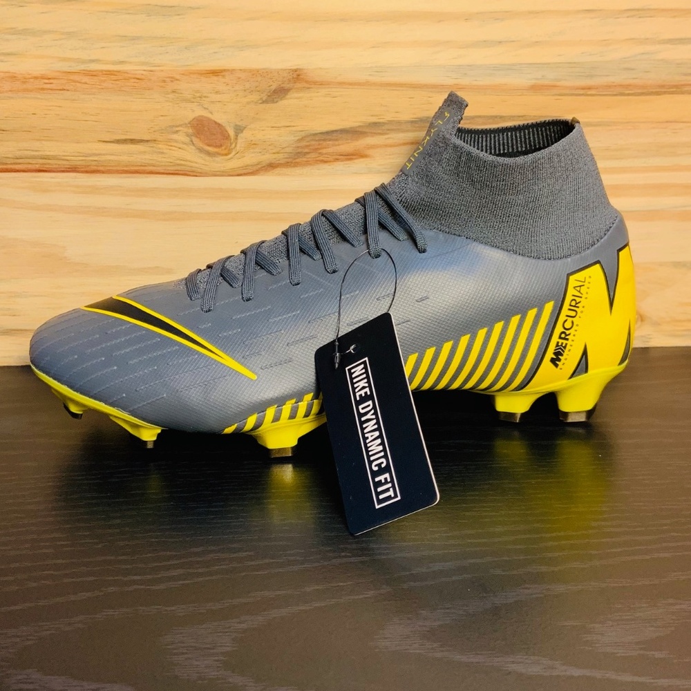 New Nike Superfly 6 Pro FG Soccer Cleats - Picture 3 of 8
